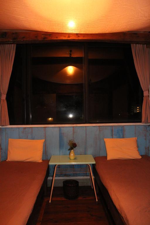 Guest House Holoholo Ishigakijima Ishigaki  Ngoại thất bức ảnh