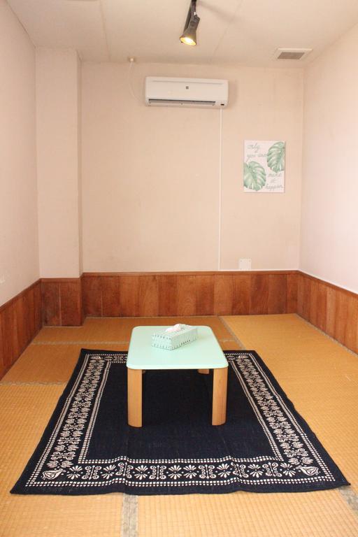 Guest House Holoholo Ishigakijima Ishigaki  Ngoại thất bức ảnh